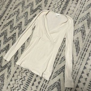 H&M nursing long sleeve shirt, size medium